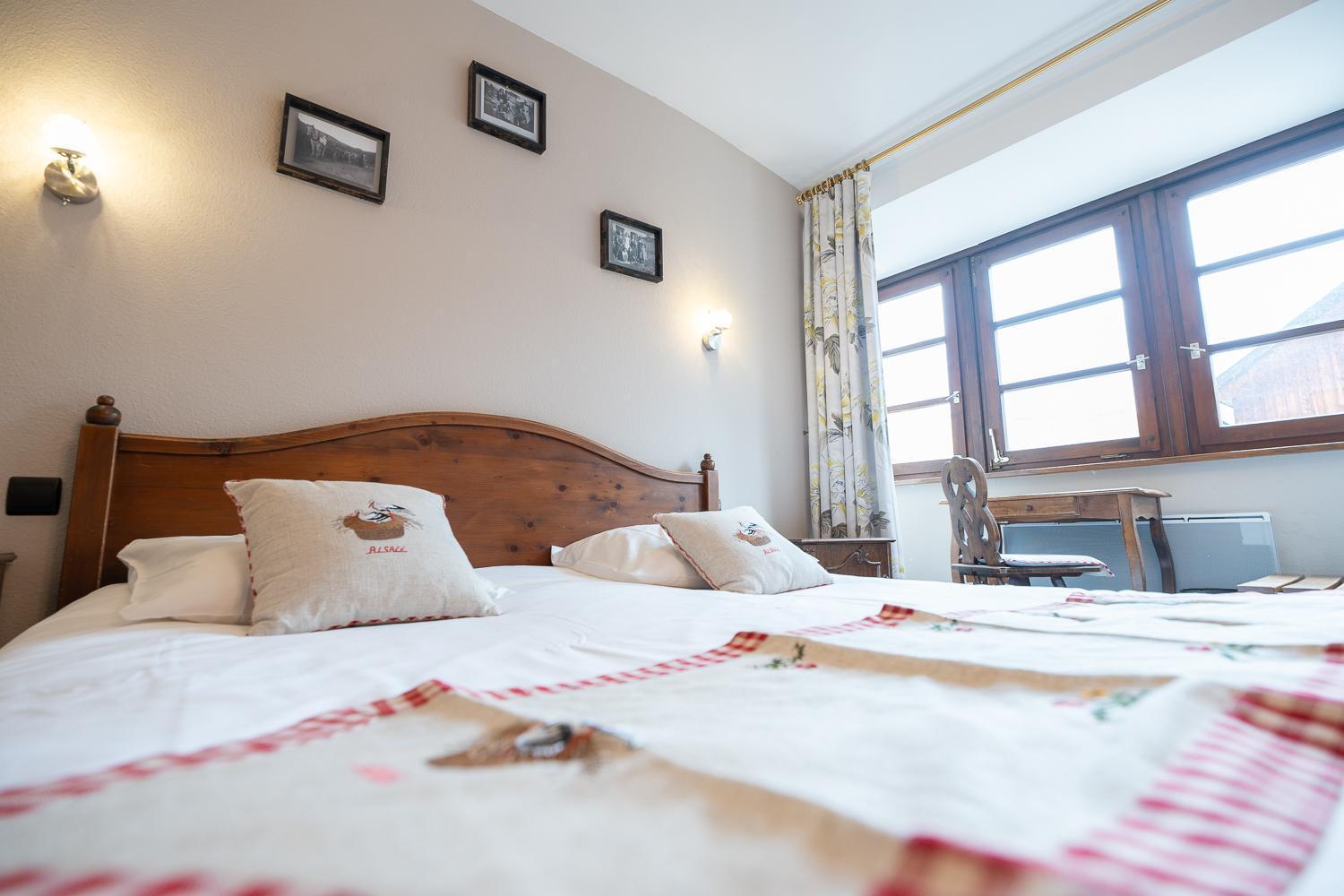 Hotel Berceau Du Vigneron Тюркхайм Экстерьер фото
